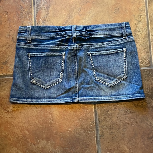 Wallflower Embellished Denim Mini Skirt Size 7 - Picture 2 of 6